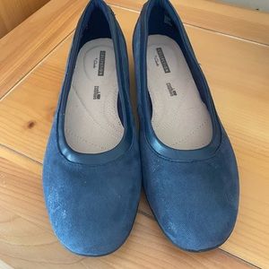 Collections by Clark's navy ballet flat shoes Sz 7.5 NWOT